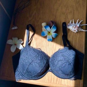 Victoria Secret Plunge Push Up 34D